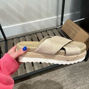 Platform summer sandal!!!